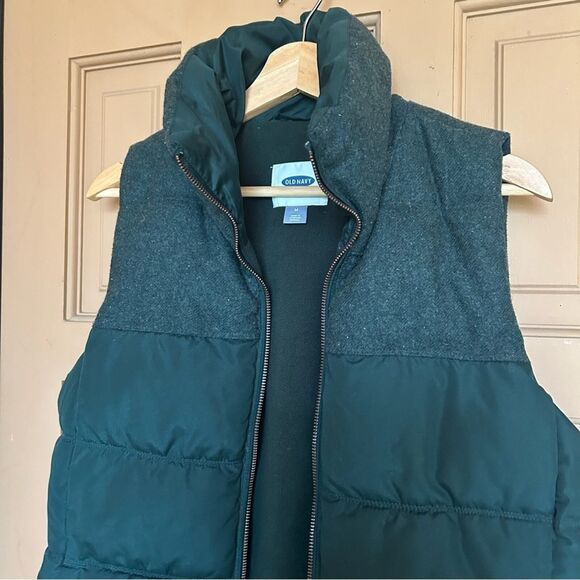 OLD NAVY Women Sz Medium Wool Blend Puffer Vest Green Quilted Zip Up Fleece - Picture 7 of 14